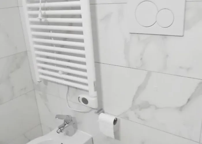 Sunset Metropolitana Anagnina Con 2 Bagni * 罗马